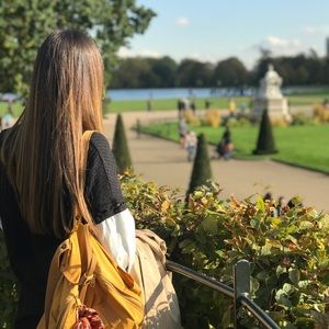 Meet your Posher, Sarah